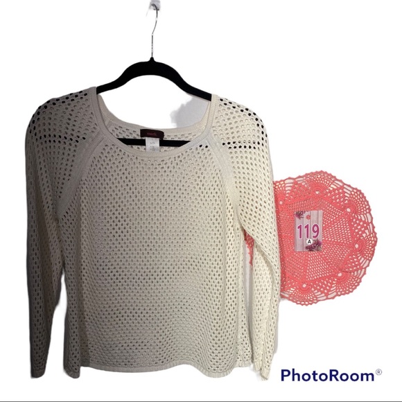 Mark. Off White Sweater Raglan Sleeve with Round Neck - Picture 1 of 6